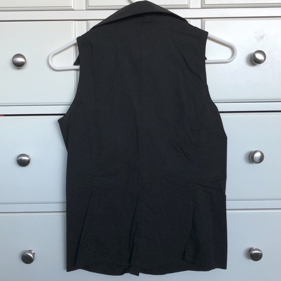 Brooks Brothers Stretch Black Ruffled Button-Down Collared Tank EUC - Picture 2 of 5